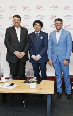 From left to right: Shri Devendra Fadnavis, Hon'ble Chief Minister of Maharashtra; Dr. Milind Pimprikar, Chairman, CANEUS International and Shri Binoay B, Chief Strategist, CANEUS International.
